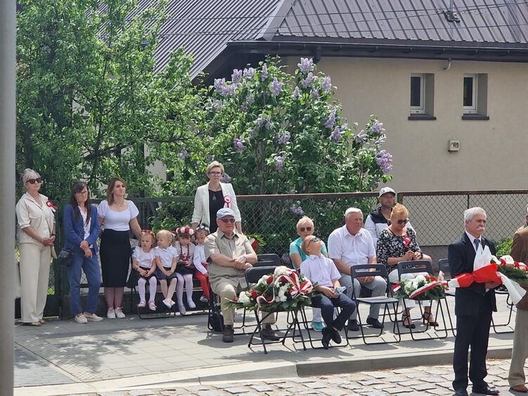 żmaj8